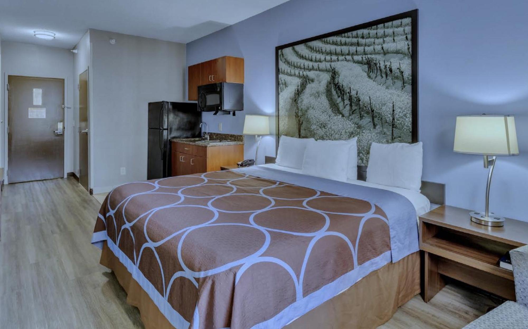 Hotel Super 8 By Wyndham Smithfield-selma 2*