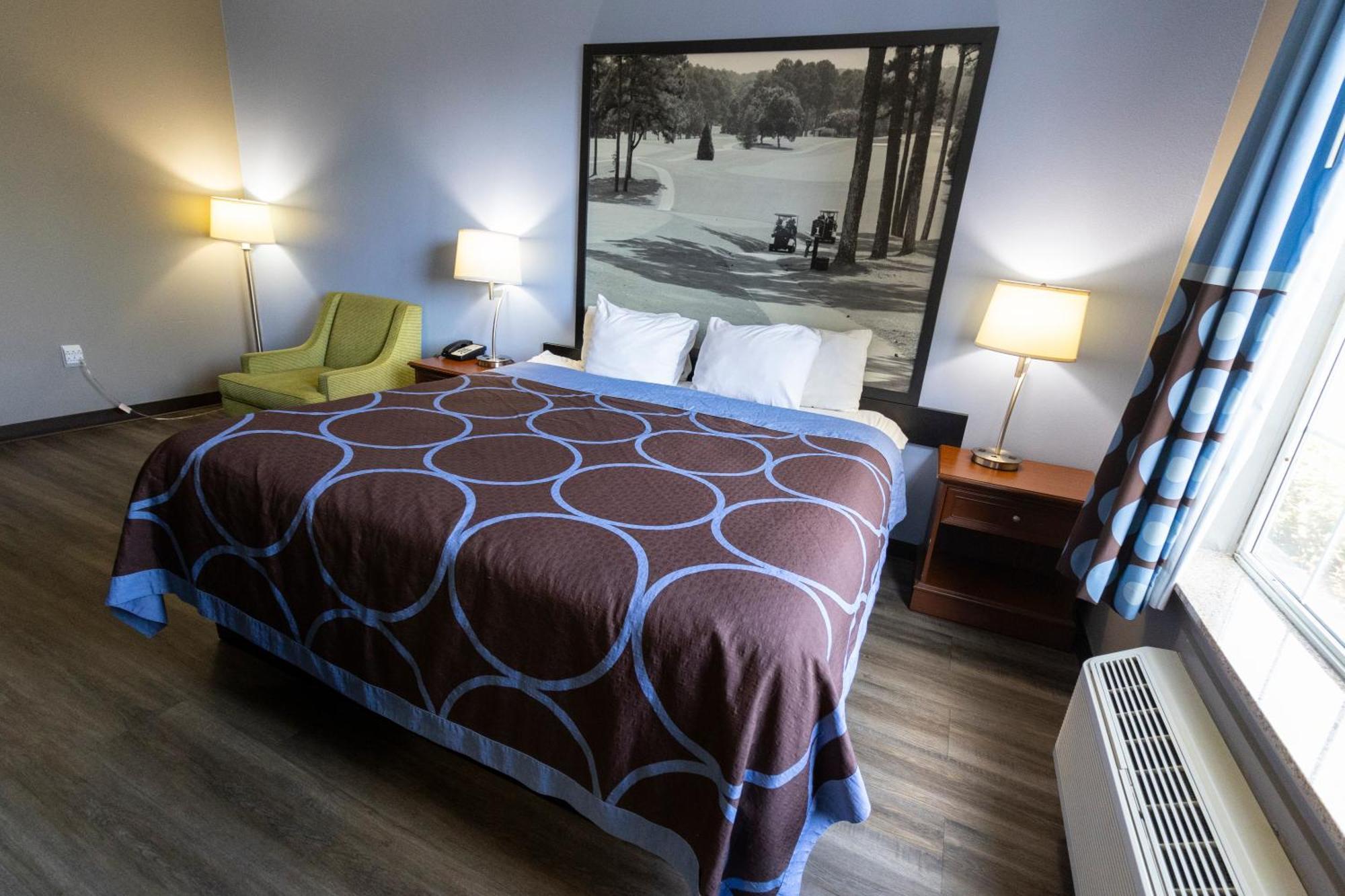 Super 8 By Wyndham Smithfield-selma Hotel