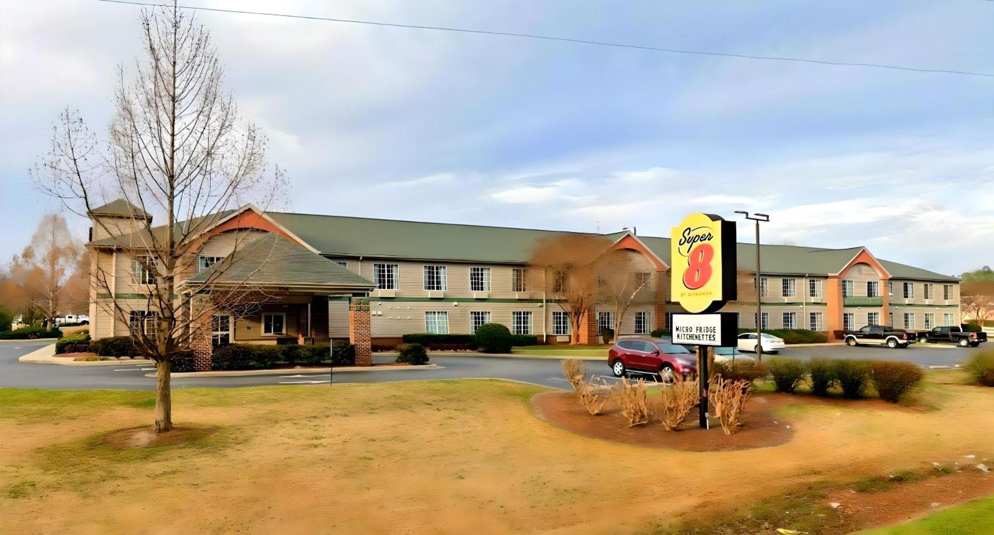 Hotel Super 8 By Wyndham Smithfield-selma Smithfield